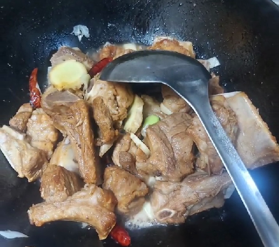 红烧排骨